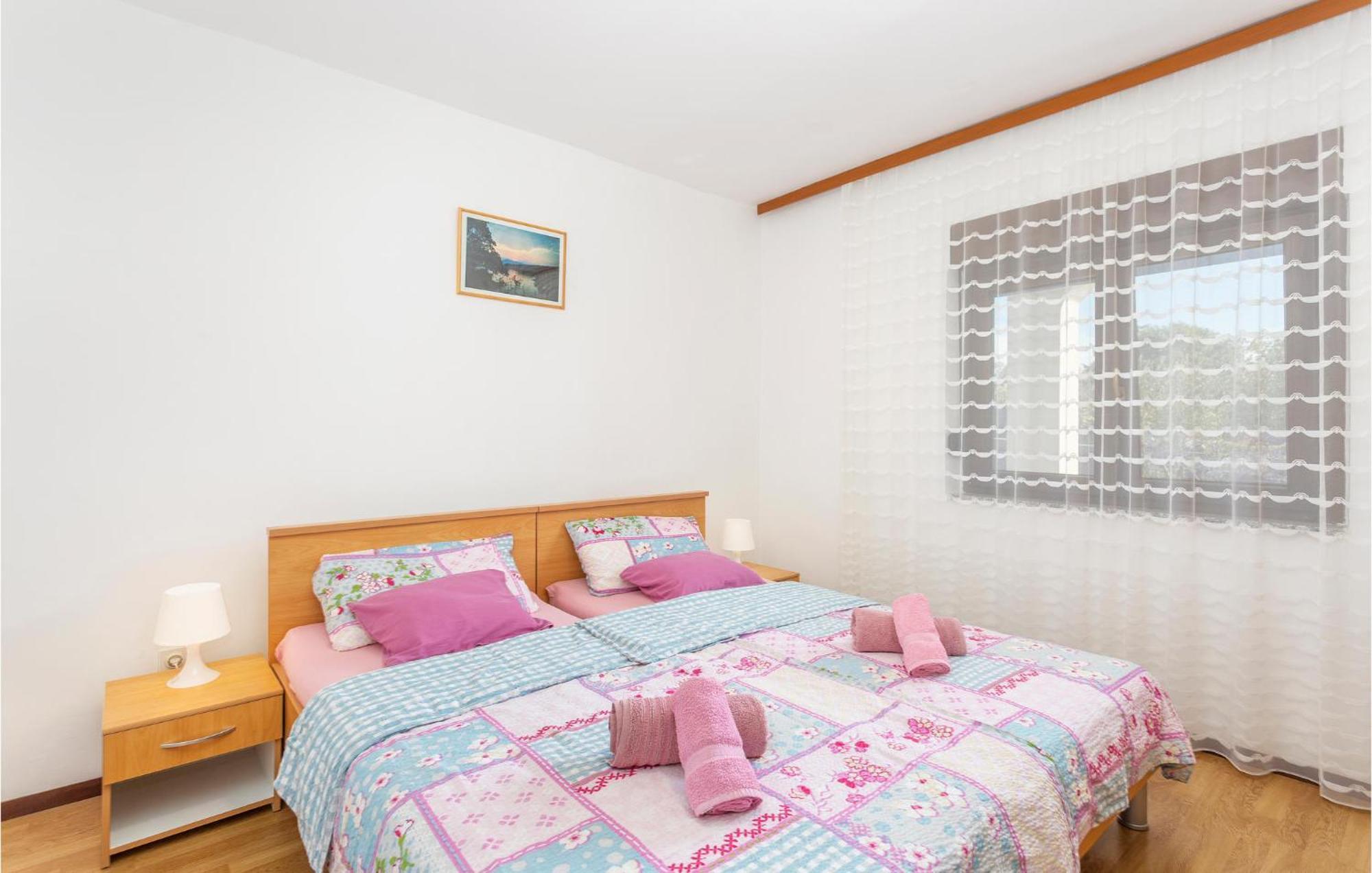Gorgeous Apartment In Pinezici With Kitchen Esterno foto